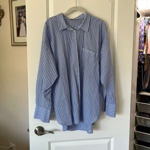 Ann Taylor loft button up size extra large excellent condition